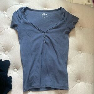 This is part of Hollister’s must have collection It’s a size small and blue gray